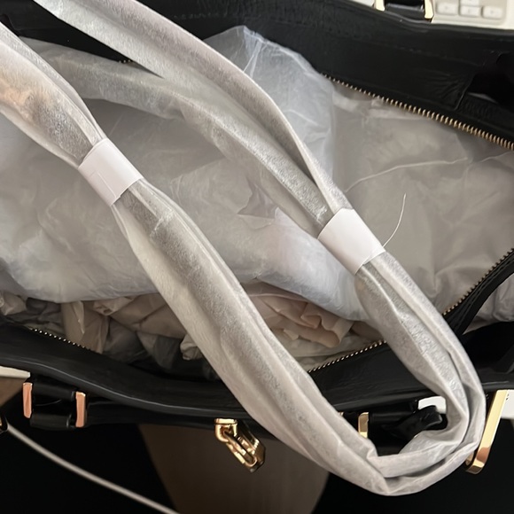 Michael Kors Satchel - Picture 8 of 10